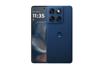 మోటోరోలా ఎడ్జ్ 70 5G స్మార్ట్‌ఫోన్ రెండర్ 12GB RAM 512GB storage త్రీ కెమెరా సెటప్